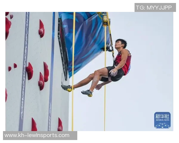 实时新闻攀岩巨献深入解析成都攀岩队的战术与训练秘笈